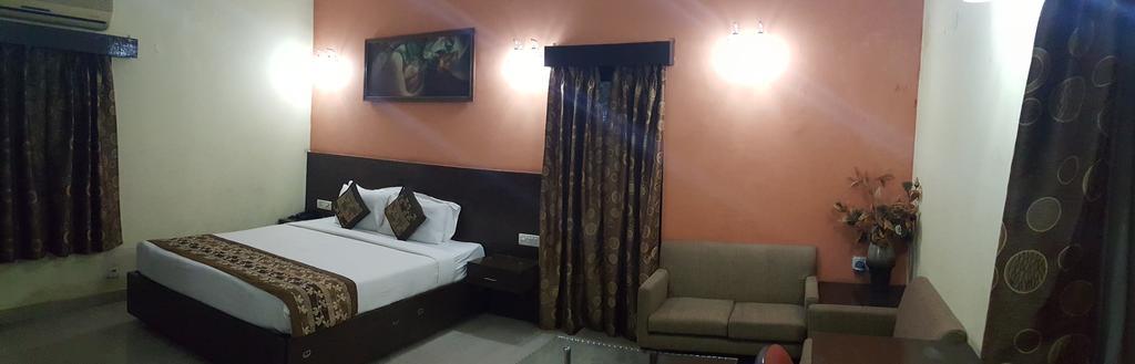 Green Villa Bed & Breakfast New Delhi Ngoại thất bức ảnh