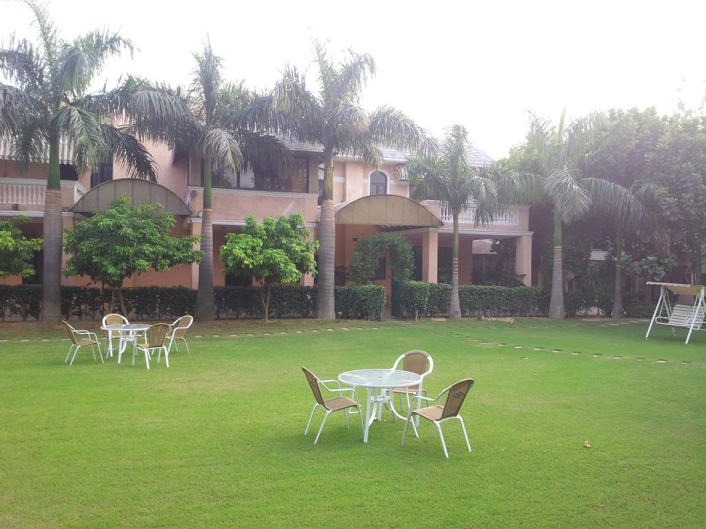 Green Villa Bed & Breakfast New Delhi Ngoại thất bức ảnh